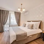 Prestige Apartament *