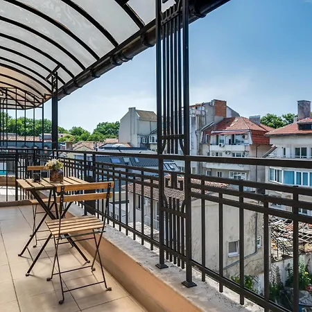 Prestige Апартамент