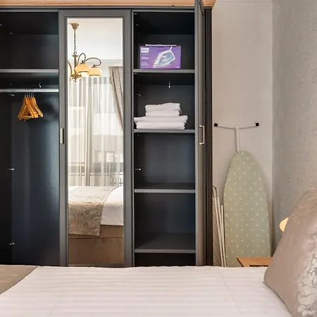 Prestige Central Apartments Apartment